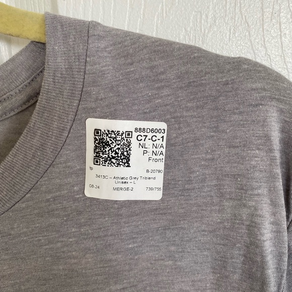 NY Yankees T-Shirt - Picture 5 of 6